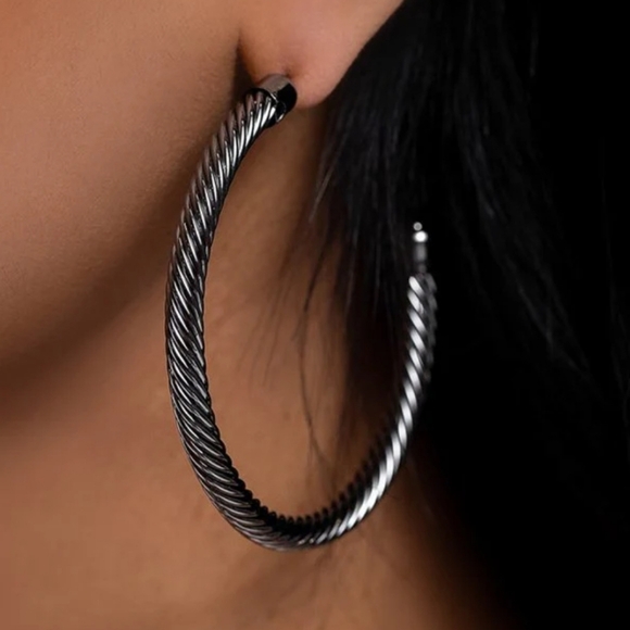 Roped in Radiance Black Hoop Earring Oversized Fashion Jewelry Paparazzi - Picture 2 of 2